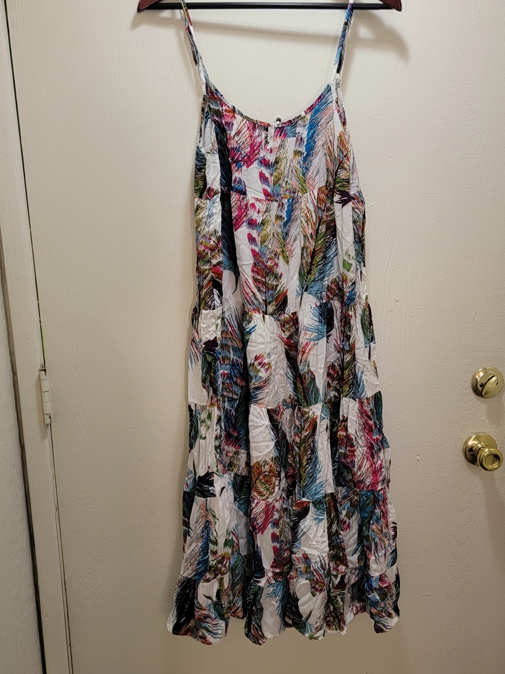 Tiered Spaghetti Strap Maxi Dress - White with Multicolor Feather Print